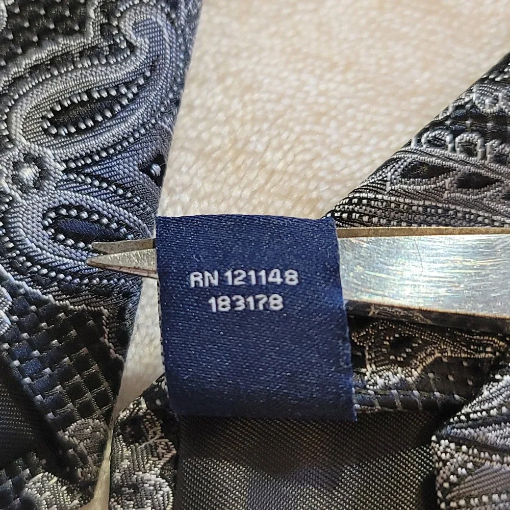 Stafford‎ Necktie Mens One Size Black Silver Paisley Classic Formal Everyday 365
